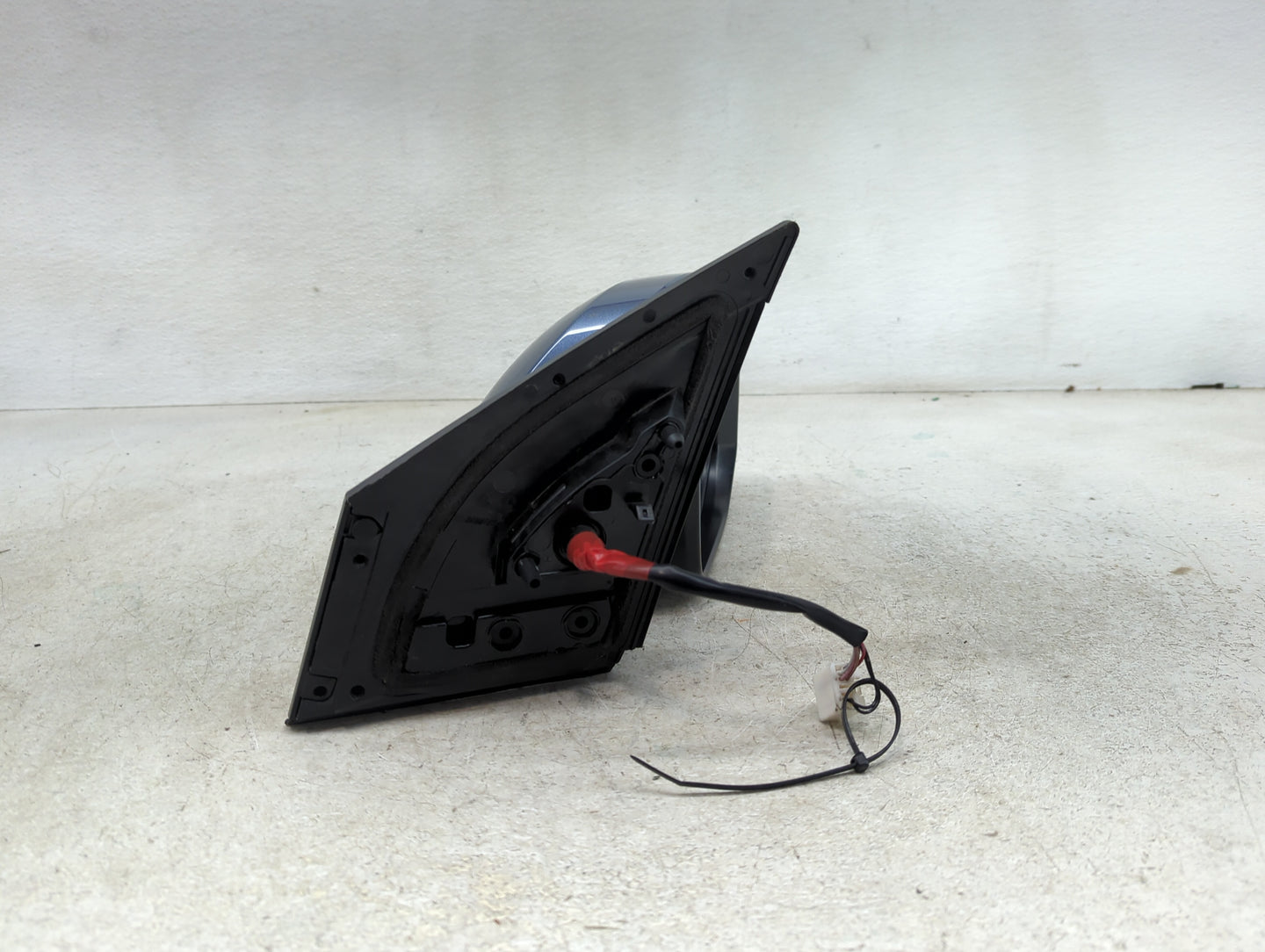 2009-2013 Infiniti G37 Passenger Side View Mirror - Right Door Mirror OEM Used - Oemusedautoparts1.com