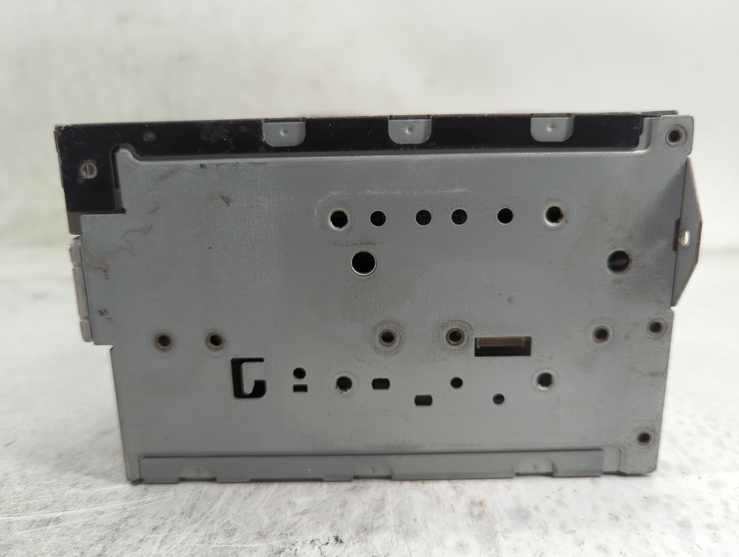 2008-2009 Infiniti G37 Radio AM FM Cd Player Receiver Replacement P/N:25915JK63C NAU-3050KUS Fits Fits 2008 2009 OEM Used Au