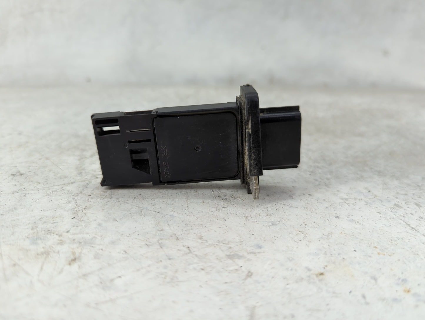 2008-2013 Infiniti G37 Mass Air Flow Meter Maf 1489672 - Oemusedautoparts1.com