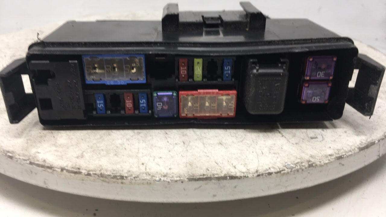 2009 Infiniti G37 Fusebox Fuse Box Panel Relay Module P/N:7254-5763-30 Fits OEM Used Auto Parts - Oemusedautoparts1.com