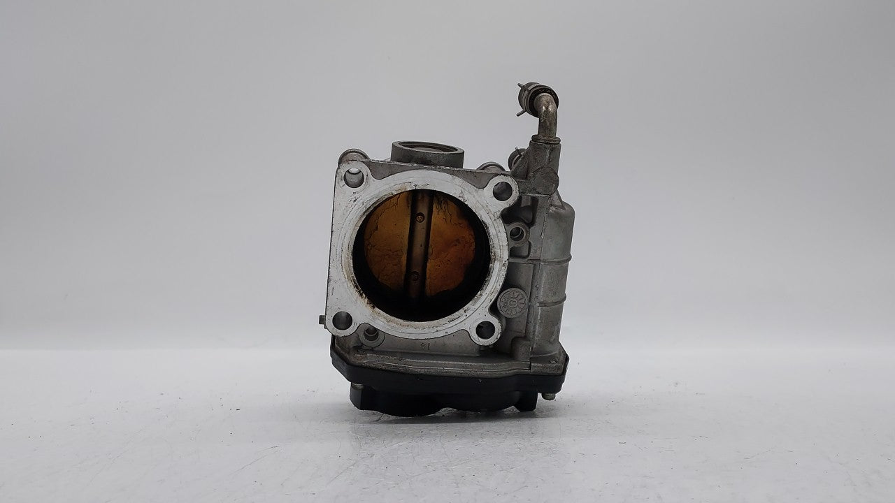 2008-2013 Infiniti G37 Throttle Body P/N:526-01 RME75 Fits OEM Used Auto Parts - Oemusedautoparts1.com