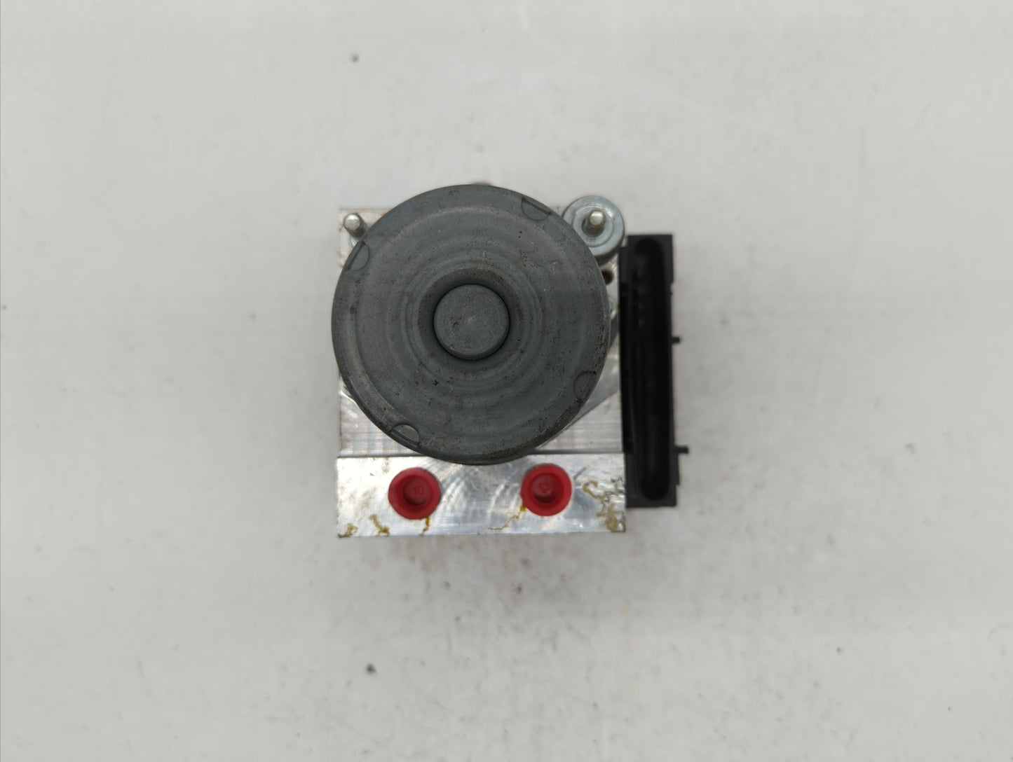 2009-2010 Infiniti G37 ABS Pump Control Module Replacement P/N:47660 1NF0C 47660 1NC0C Fits Fits 2009 2010 OEM Used Auto Par