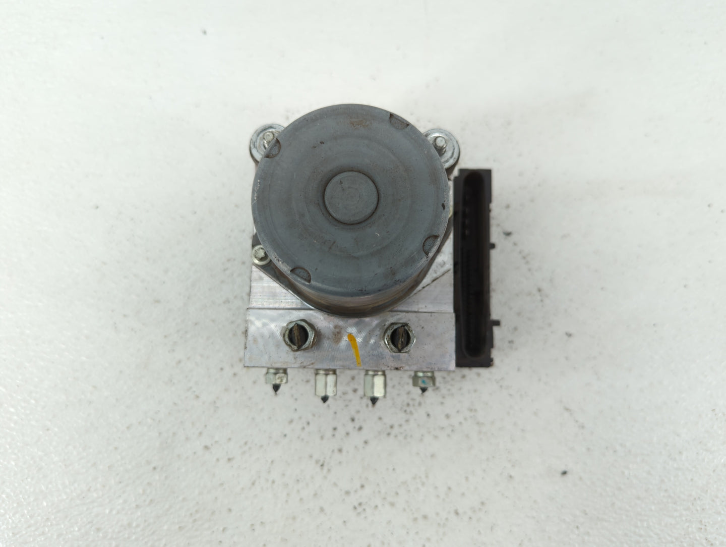 2009-2010 Infiniti G37 ABS Pump Control Module Replacement P/N:47660 1ND0C 47660 1NG0A Fits Fits 2009 2010 OEM Used Auto Par