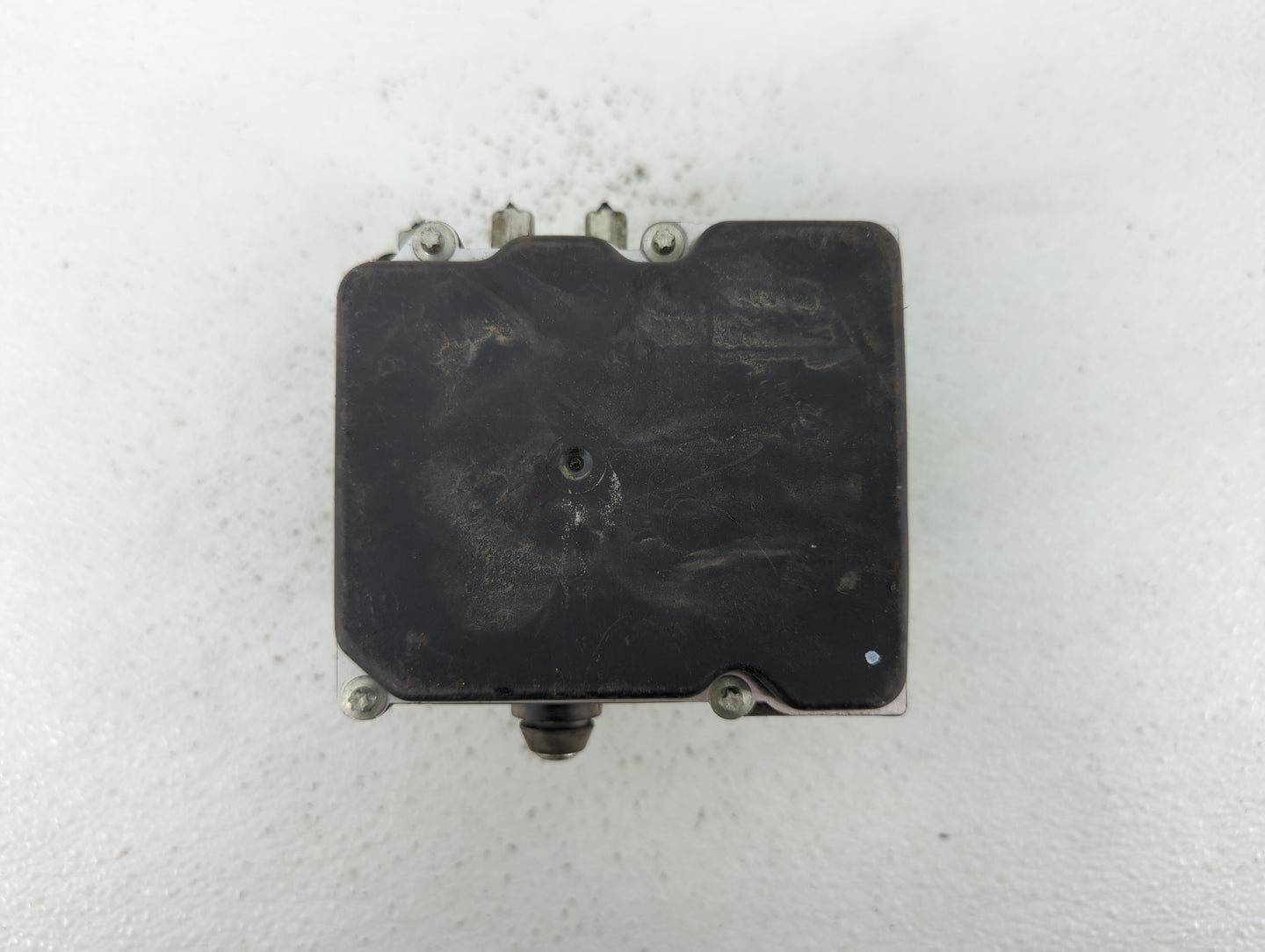 2009-2010 Infiniti G37 ABS Pump Control Module Replacement P/N:47660 1ND0C 47660 1NG0A Fits Fits 2009 2010 OEM Used Auto Par