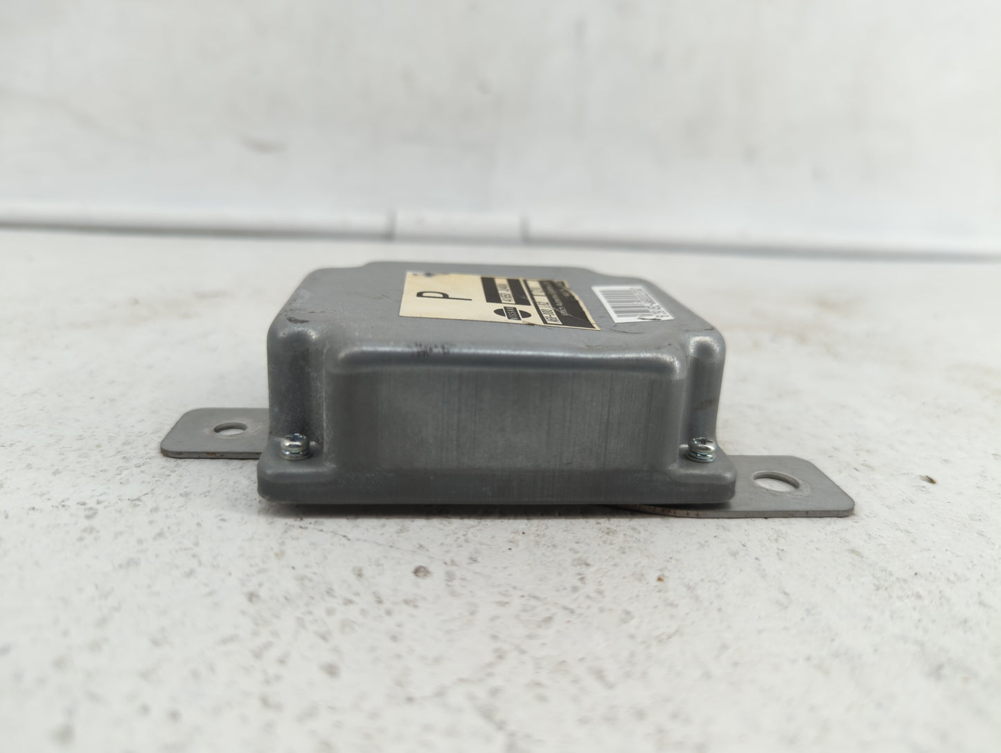 2009-2013 Infiniti G37 Chassis Control Module Ccm Bcm Body Control - Oemusedautoparts1.com