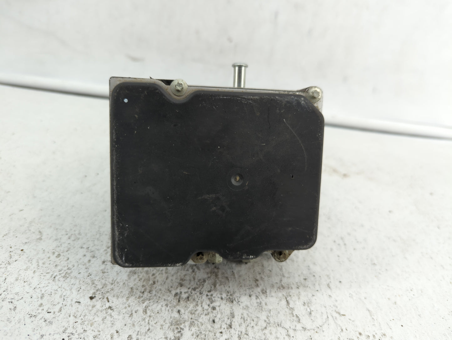 2009-2010 Infiniti G37 ABS Pump Control Module Replacement P/N:47660 1ND0C 47660 1NG0A Fits Fits 2009 2010 OEM Used Auto Par