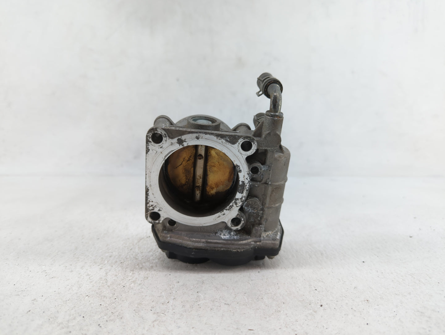 2008-2013 Infiniti G37 Throttle Body P/N:526-02 RME60-16 Fits OEM Used Auto Parts - Oemusedautoparts1.com