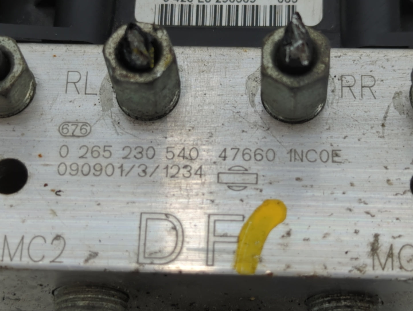 2009 Infiniti G37 ABS Pump Control Module Replacement P/N:47660 1NC0E Fits OEM Used Auto Parts - Oemusedautoparts1.com