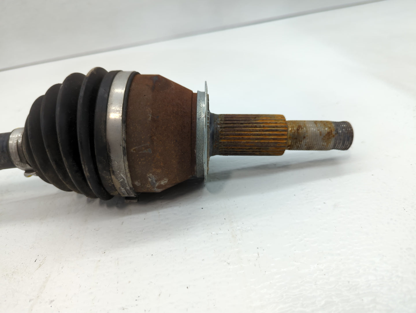 2009-2011 Infiniti G37 Axle Shaft Front Passenger Cv C/v - Oemusedautoparts1.com