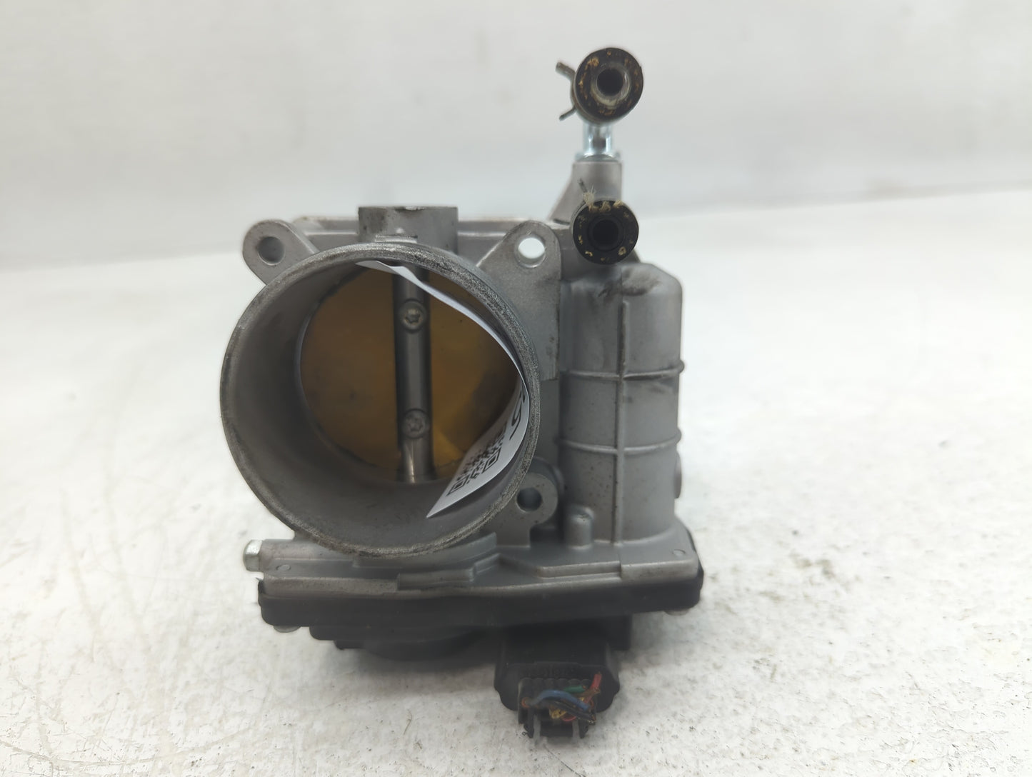 2008-2013 Infiniti G37 Throttle Body P/N:THB77819-C N05233 Fits OEM Used Auto Parts - Oemusedautoparts1.com