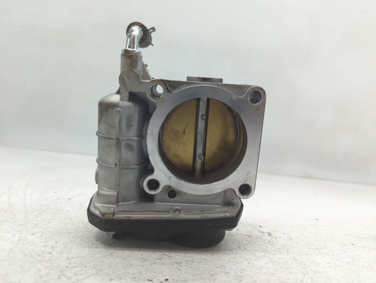 2008-2013 Infiniti G37 Throttle Body P/N:THB77819-C N05233 Fits OEM Used Auto Parts - Oemusedautoparts1.com