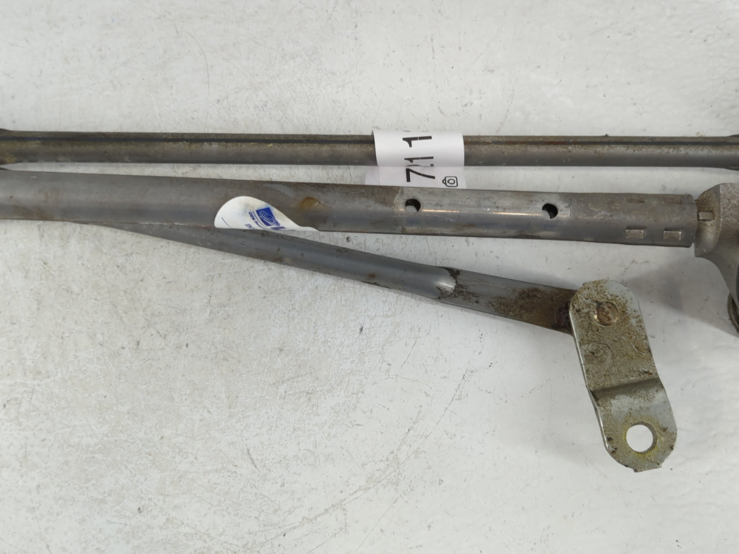 2009 Infiniti G37 Front Windshield Wiper Transmission Linkage Oem - Oemusedautoparts1.com