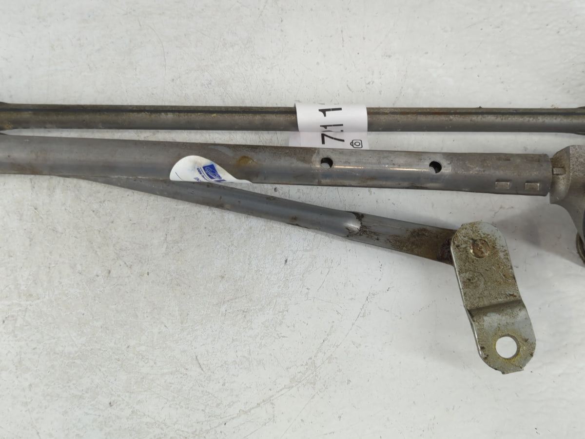 2009 Infiniti G37 Front Windshield Wiper Transmission Linkage Oem - Oemusedautoparts1.com