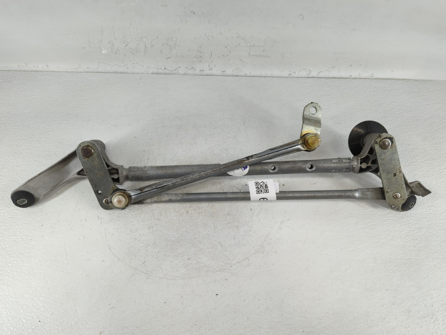 2009 Infiniti G37 Front Windshield Wiper Transmission Linkage Oem - Oemusedautoparts1.com