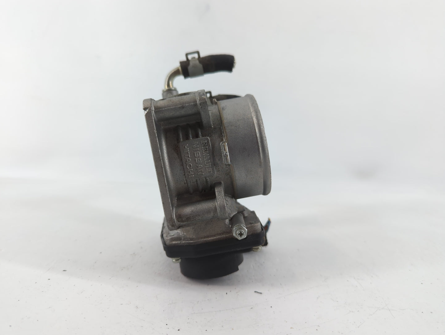 2008-2013 Infiniti G37 Throttle Body P/N:5930 526-02 Fits OEM Used Auto Parts - Oemusedautoparts1.com