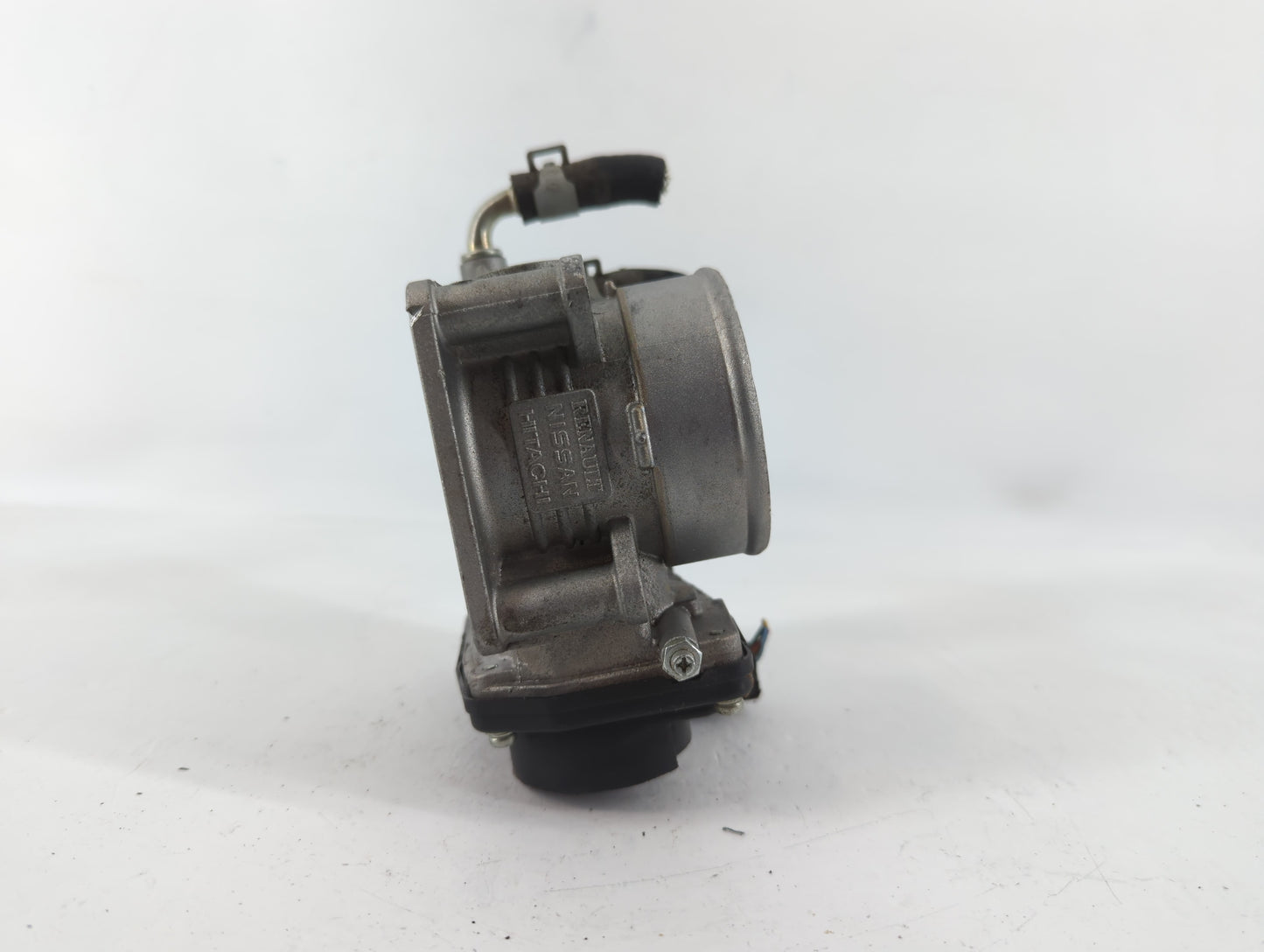 2008-2013 Infiniti G37 Throttle Body P/N:5930 526-02 Fits OEM Used Auto Parts - Oemusedautoparts1.com
