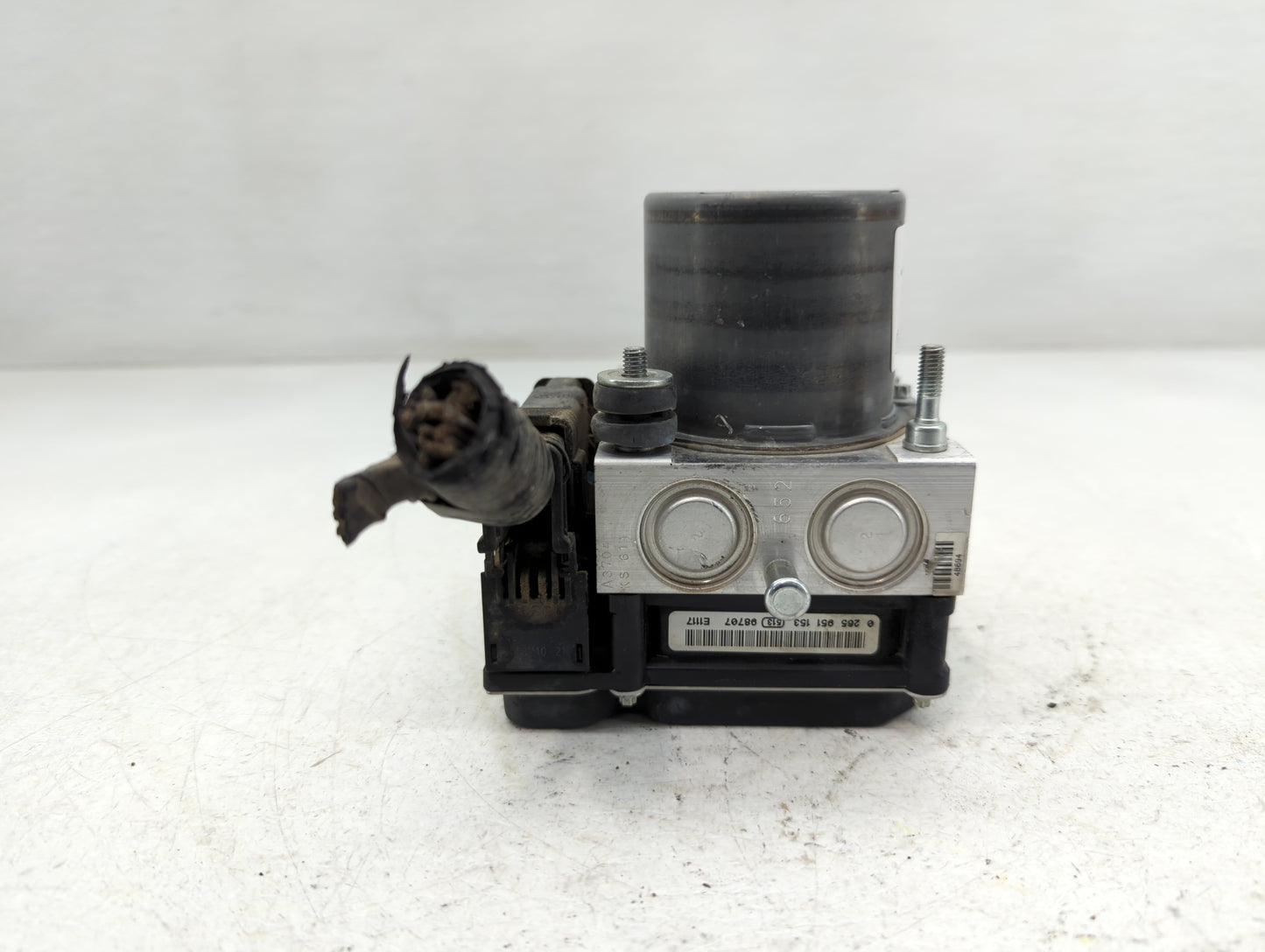 2009 Infiniti G37 ABS Pump Control Module Replacement P/N:27660 1NC0D 0 265 230 518 Fits OEM Used Auto Parts - Oemusedautopa