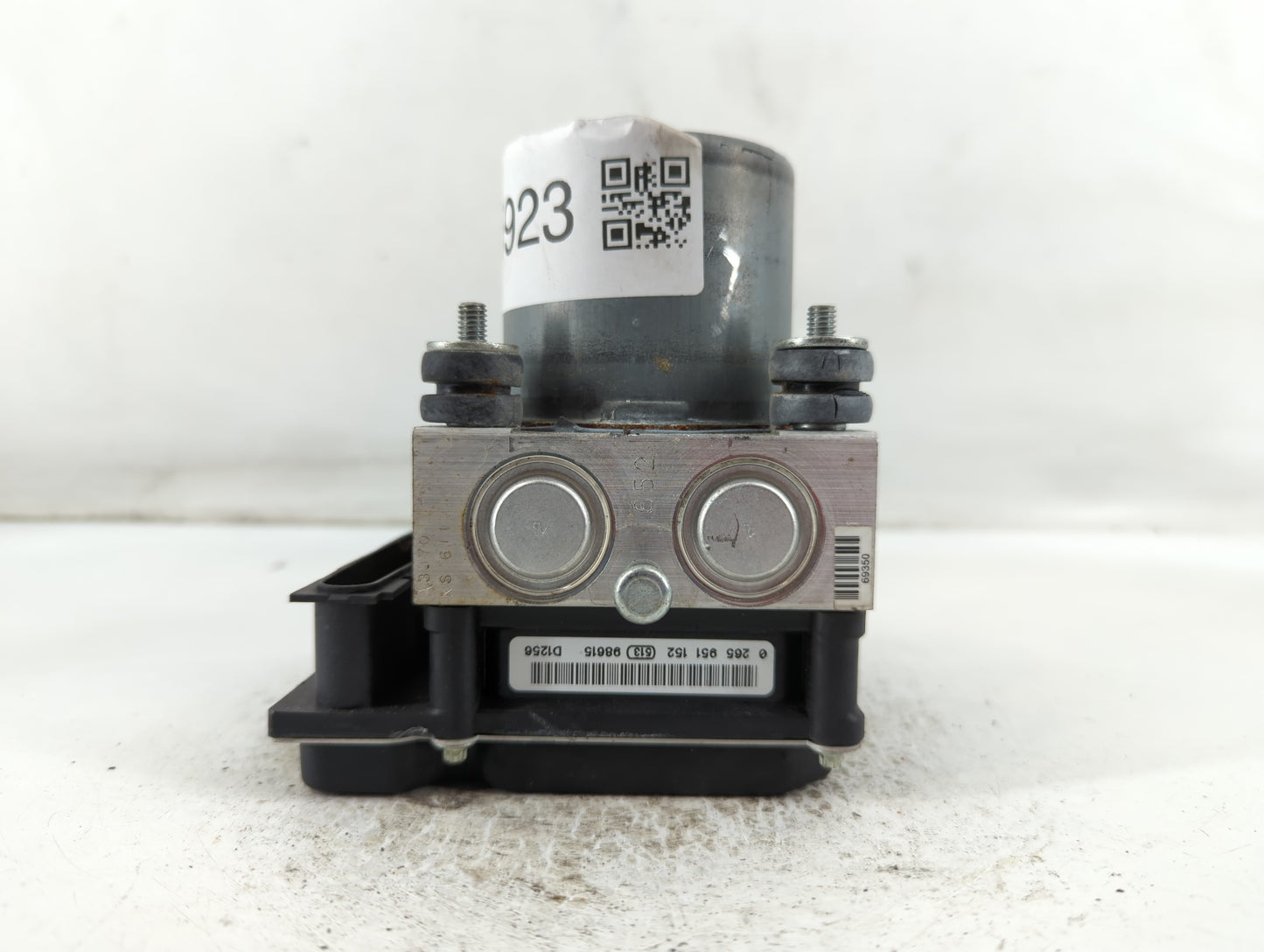 2009 Infiniti G37 ABS Pump Control Module Replacement P/N:27660 1NC0C 0 265 230 514 Fits OEM Used Auto Parts - Oemusedautopa