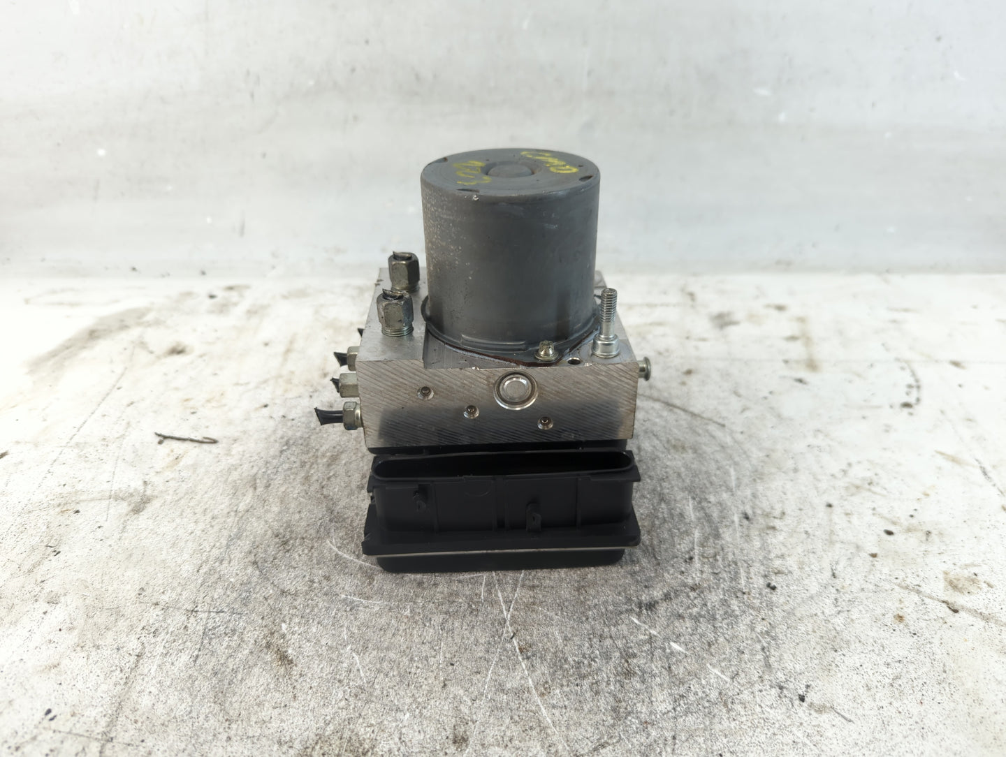 2009-2010 Infiniti G37 ABS Pump Control Module Replacement P/N:47660 1ND0C Fits Fits 2009 2010 OEM Used Auto Parts - Oemused