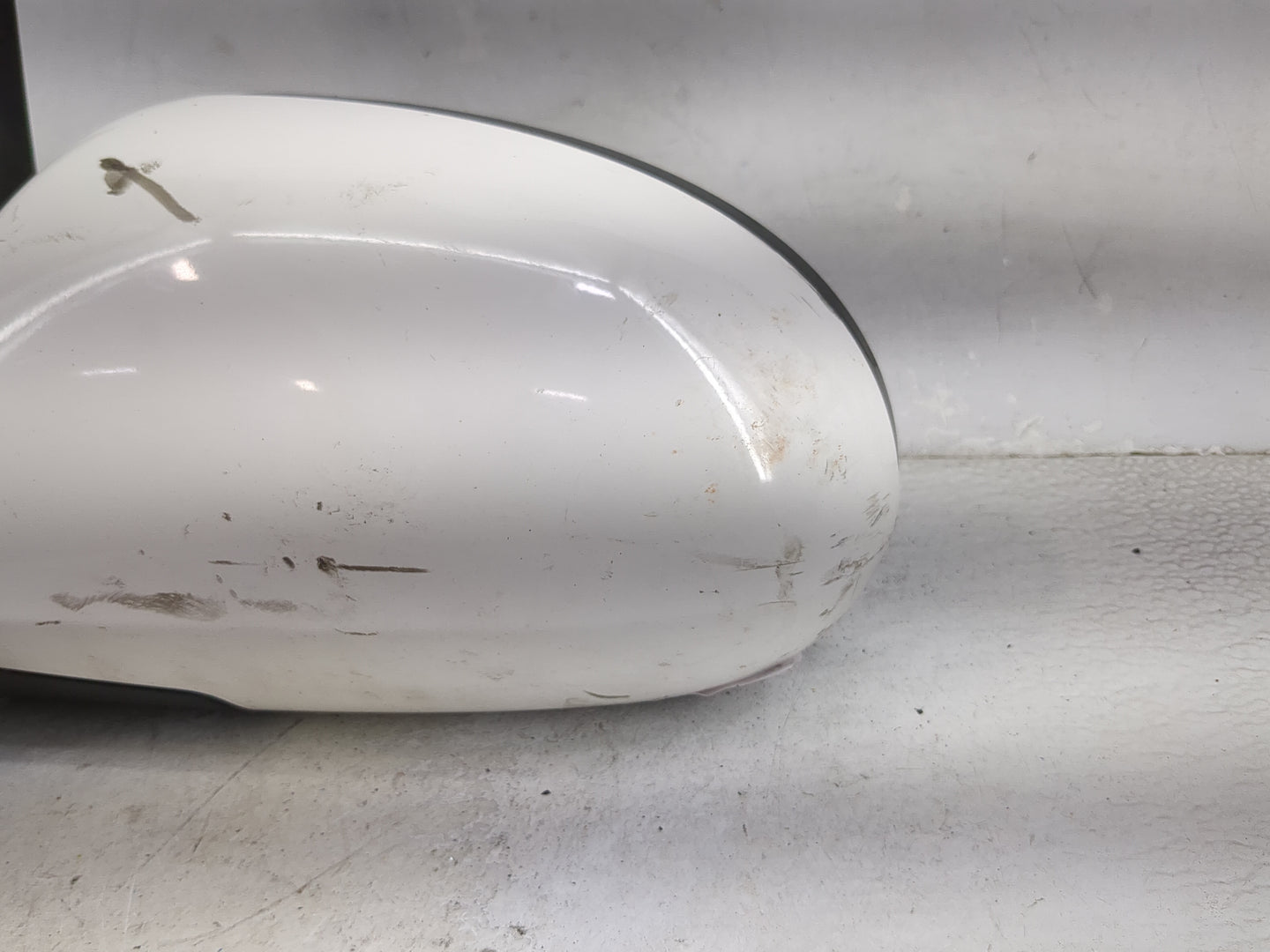 2009 Infiniti I30 Driver Side View Mirror - Left Door Mirror OEM Used - Oemusedautoparts1.com