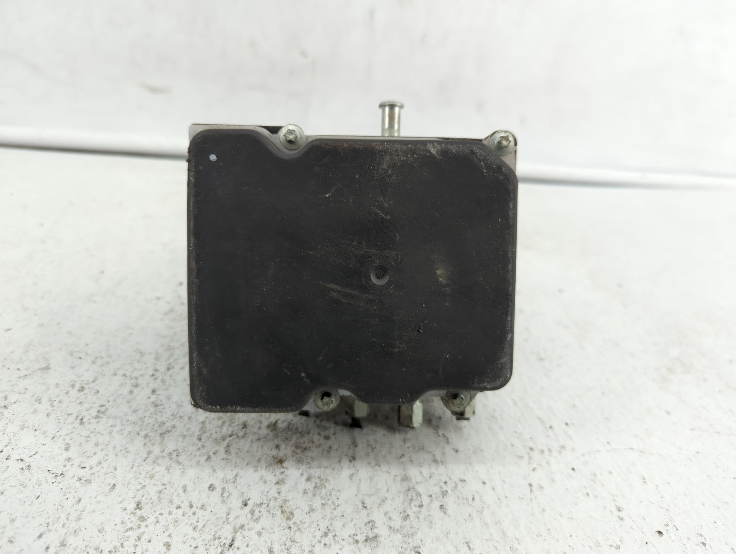 2009-2010 Infiniti M45 ABS Pump Control Module Replacement P/N:47660 EV50C Fits Fits 2009 2010 OEM Used Auto Parts - Oemused