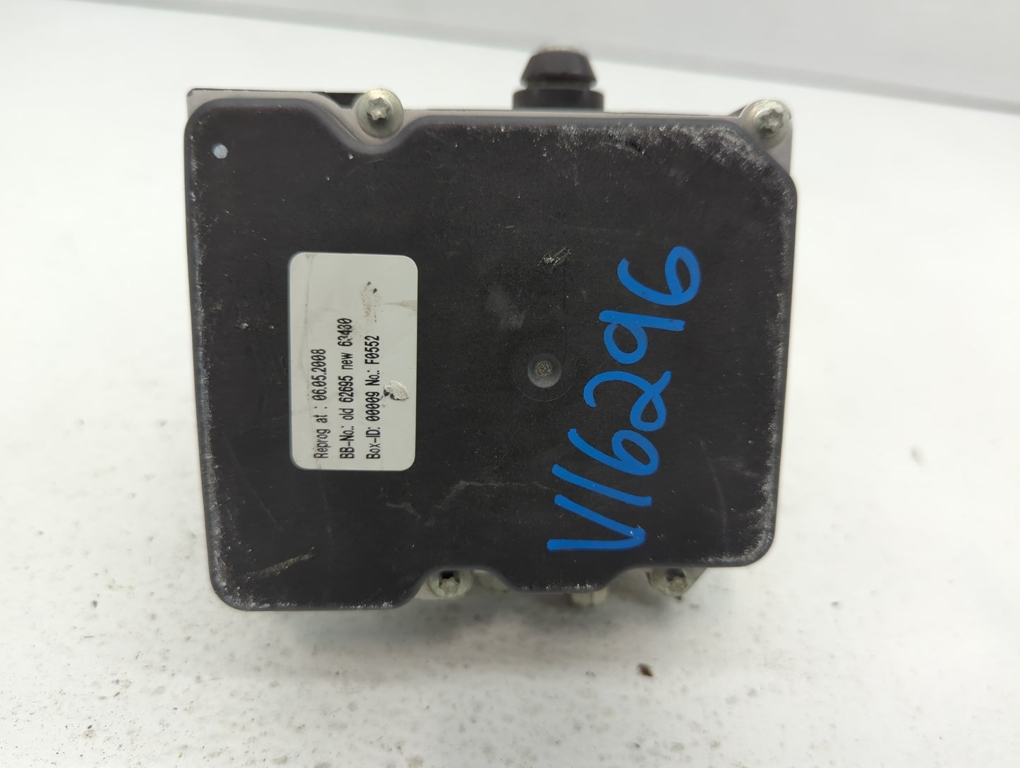 2009-2010 Infiniti M45 ABS Pump Control Module Replacement P/N:47660 EV50A Fits Fits 2009 2010 OEM Used Auto Parts - Oemused