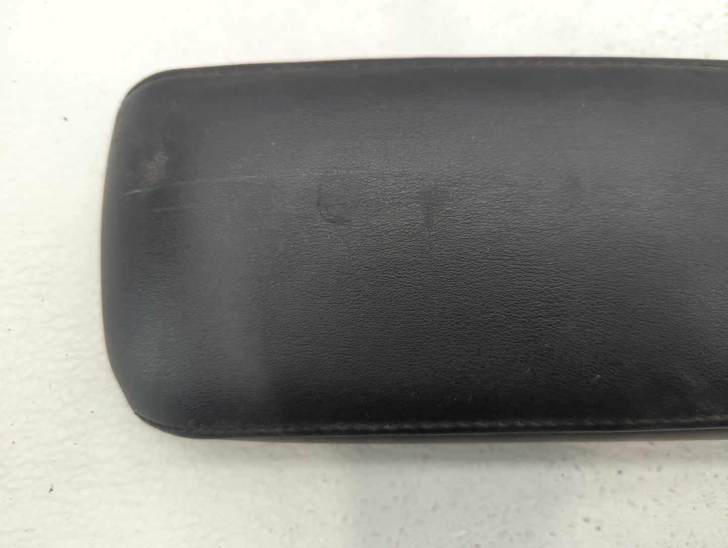 2009 Infiniti M45 Center Console Armrest Cover Lid Black - Oemusedautoparts1.com