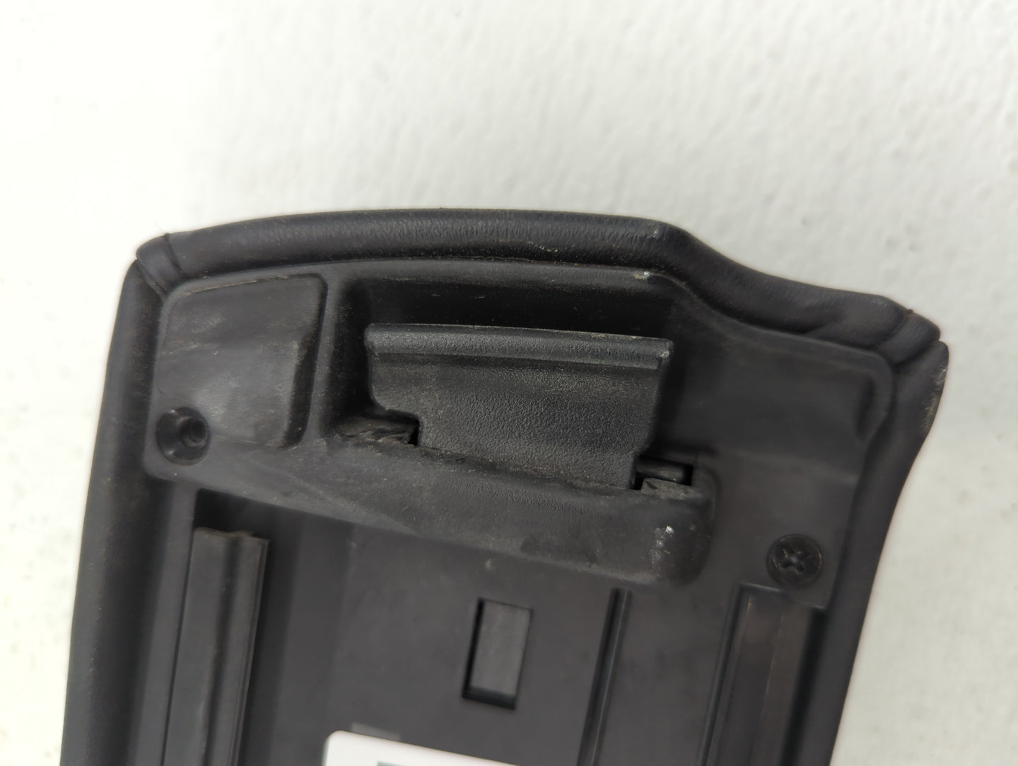 2009 Infiniti M45 Center Console Armrest Cover Lid Black - Oemusedautoparts1.com