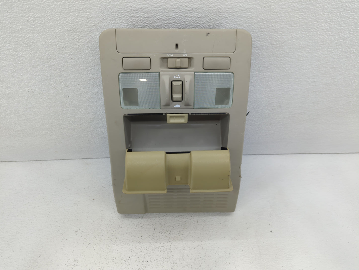 2009 Infiniti M45 Overhead Roof Console Light Beige - Oemusedautoparts1.com