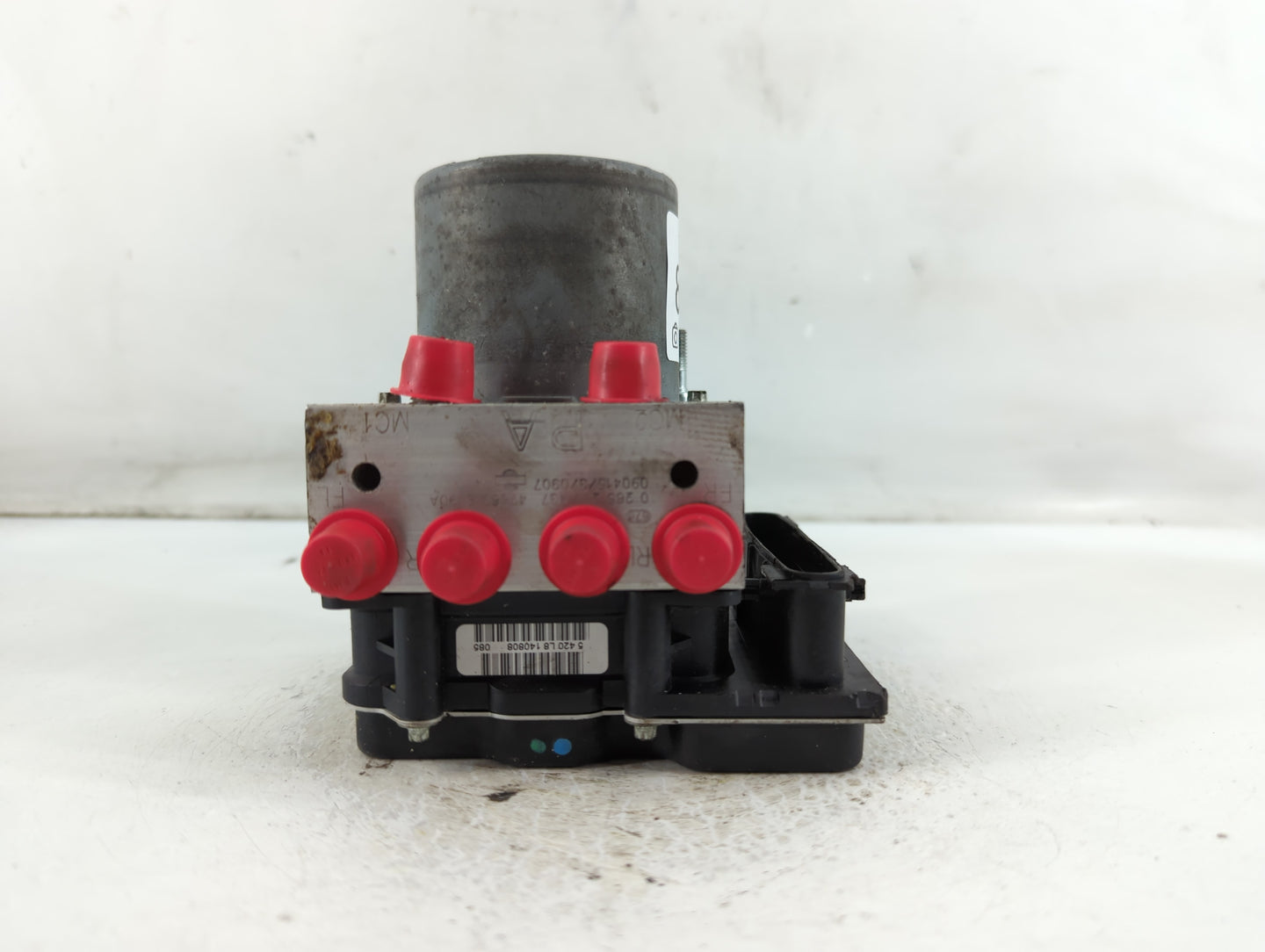 2009-2010 Infiniti M45 ABS Pump Control Module Replacement P/N:47660 E J90A 0 265 230 437 Fits Fits 2009 2010 OEM Used Auto 