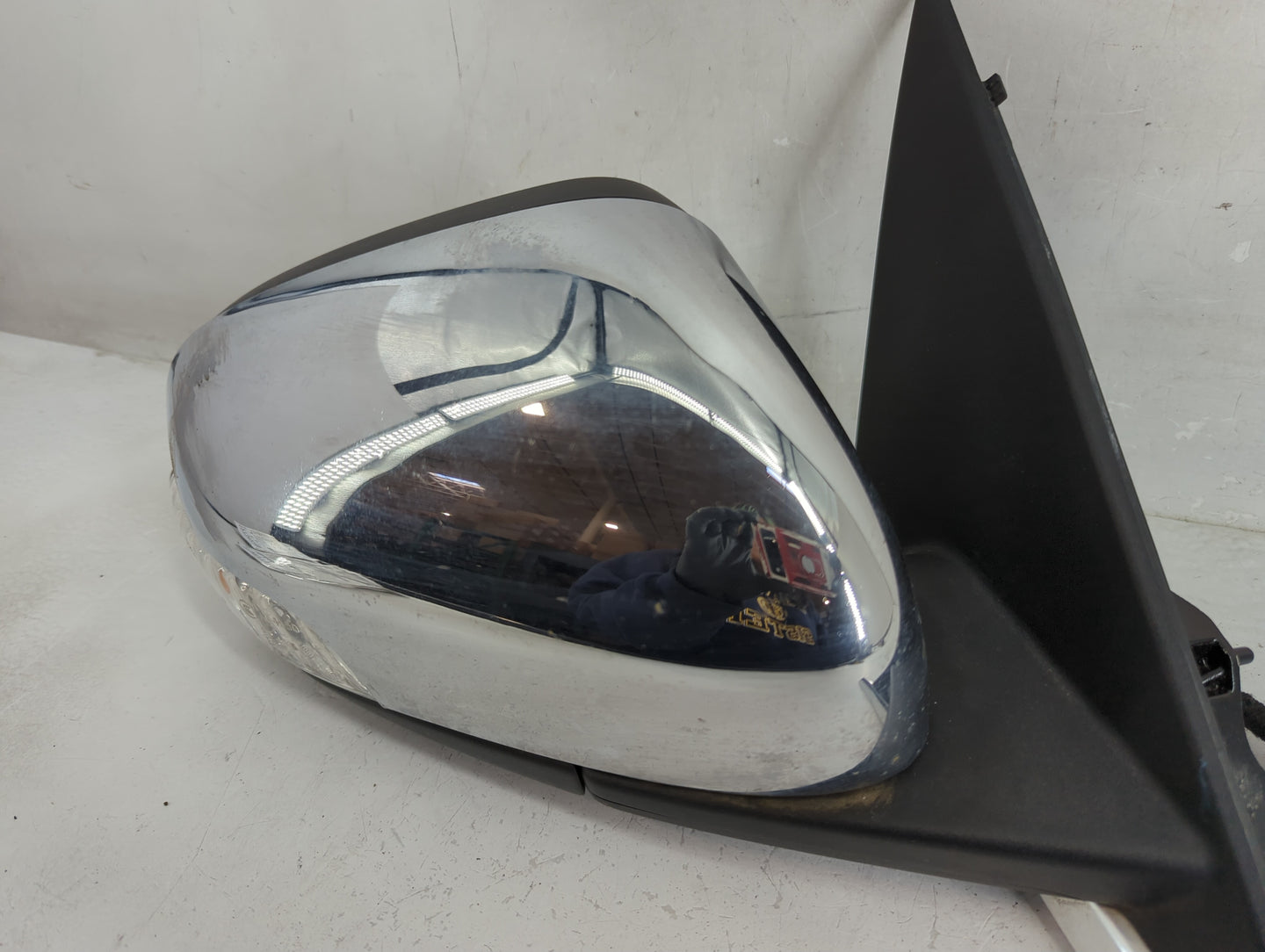 2009 Jaguar Xf Passenger Side View Mirror - Right Door Mirror OEM Used - Oemusedautoparts1.com