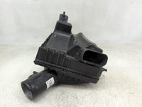2009-2010 Jaguar Xf Air Cleaner Intake-duct Hose Tube - Oemusedautoparts1.com