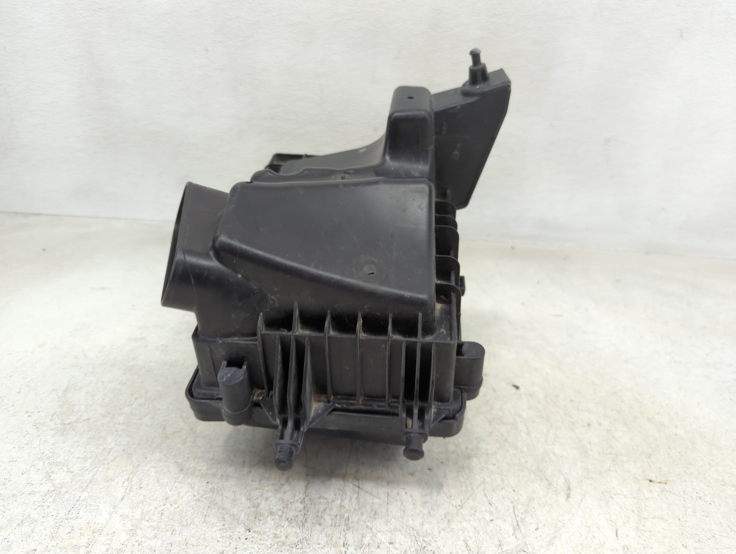 2009-2010 Jaguar Xf Air Cleaner Intake-duct Hose Tube - Oemusedautoparts1.com