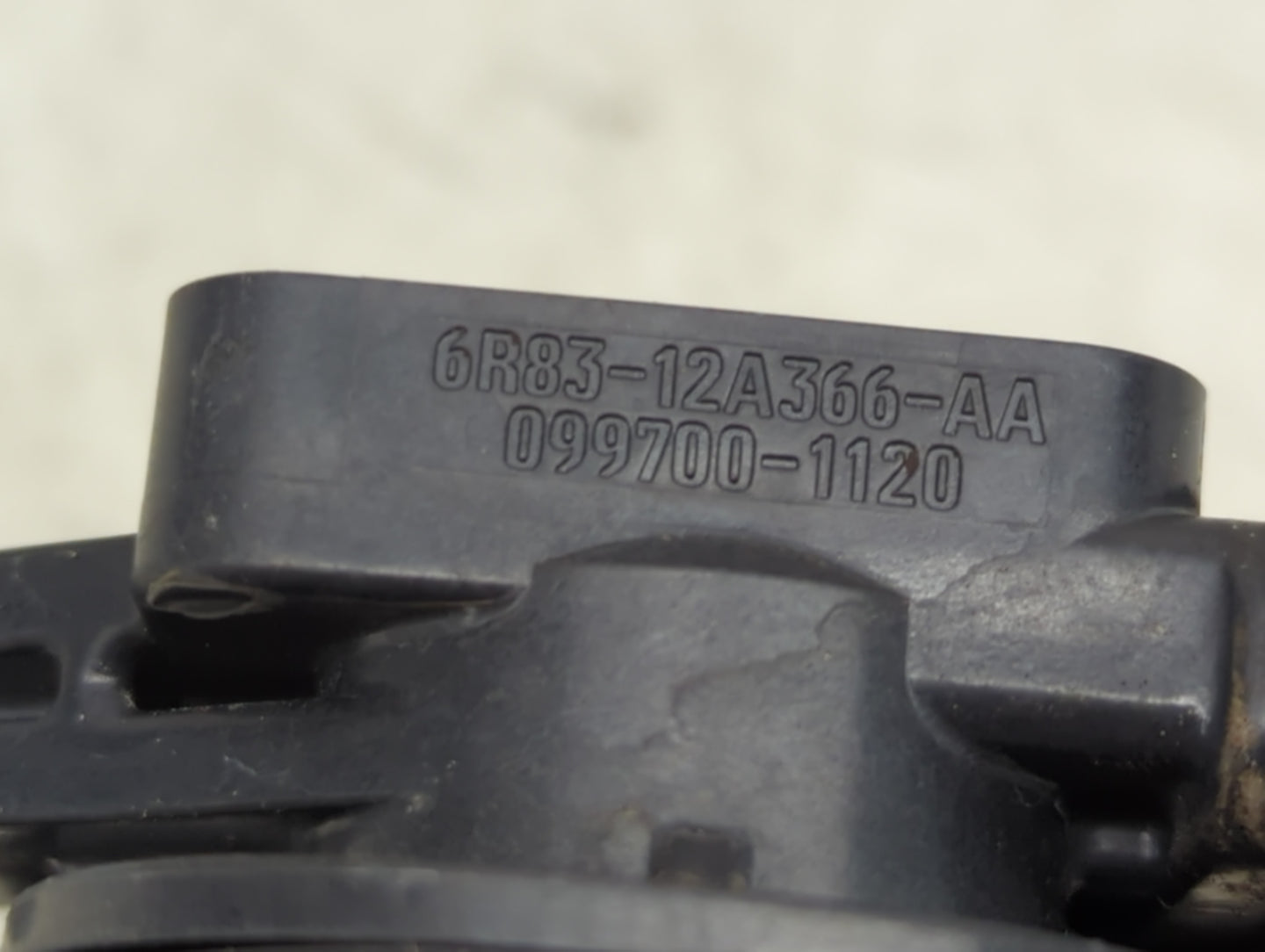 2009-2010 Jaguar Xf Ignition Coil Igniter Pack - Oemusedautoparts1.com