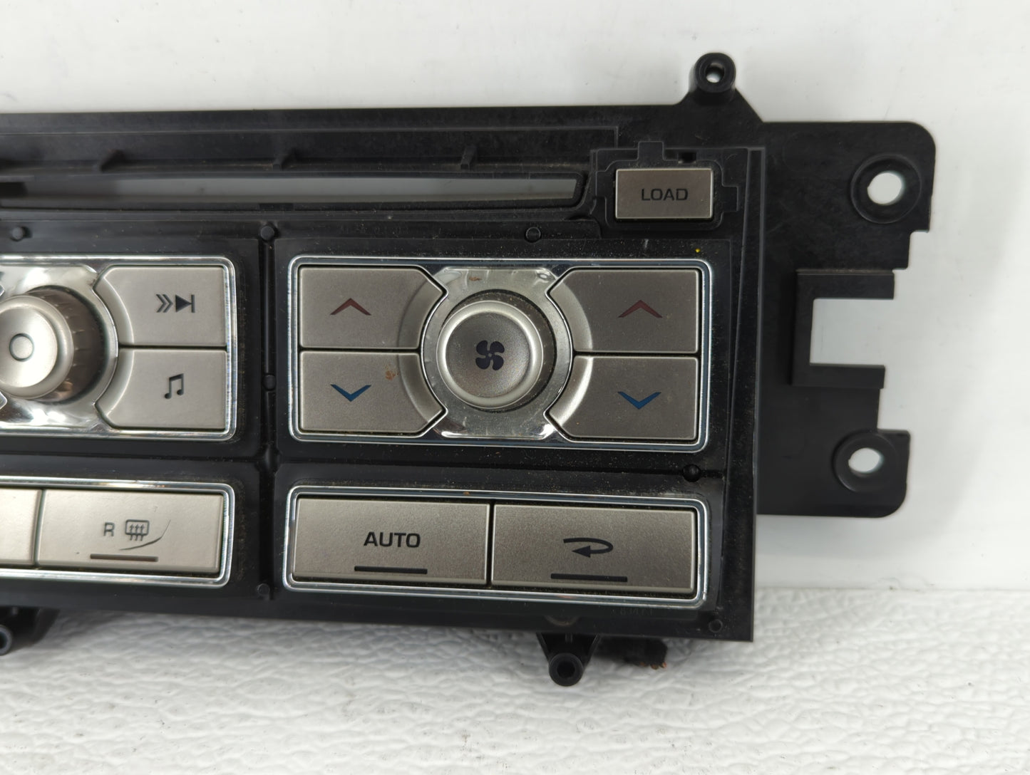 2009-2011 Jaguar Xf Radio Control Panel - Oemusedautoparts1.com