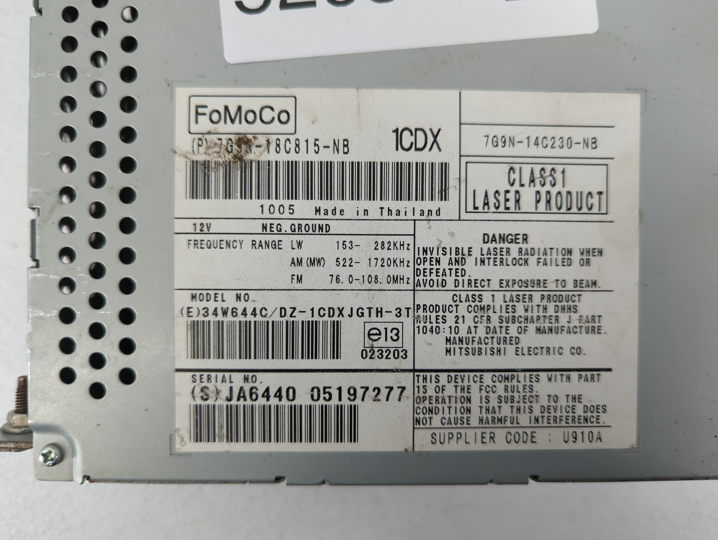 2009-2011 Jaguar Xf Am Fm Cd Player Radio Receiver - Oemusedautoparts1.com