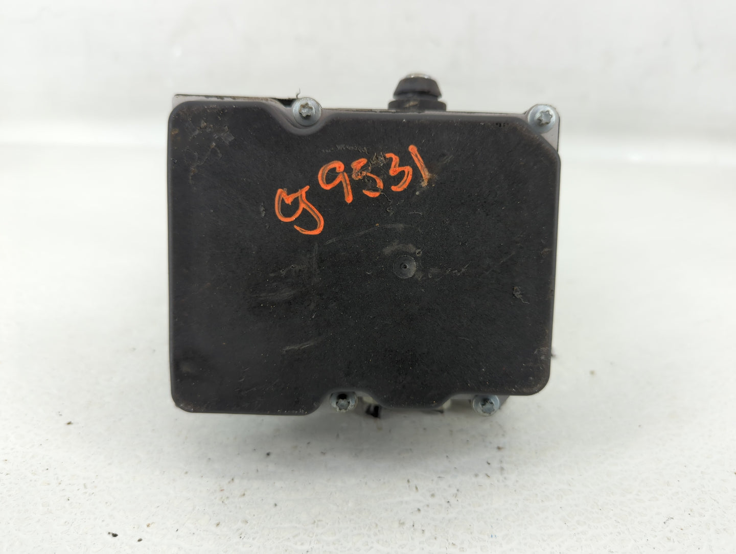 2009 Jaguar Xf ABS Pump Control Module Replacement P/N:8X23-2C405-ED Fits OEM Used Auto Parts - Oemusedautoparts1.com