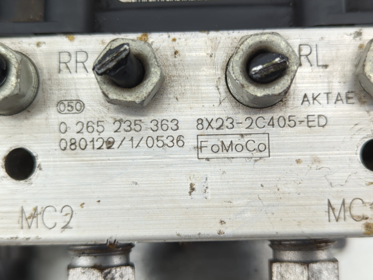 2009 Jaguar Xf ABS Pump Control Module Replacement P/N:8X23-2C405-ED Fits OEM Used Auto Parts - Oemusedautoparts1.com