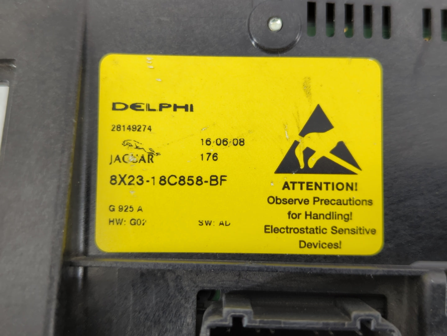 2009-2011 Jaguar Xf Radio AM FM Cd Player Receiver Replacement P/N:467193 8X23-18C858-BE, 8X23-18C858-BG Fits Fits 2009 2010