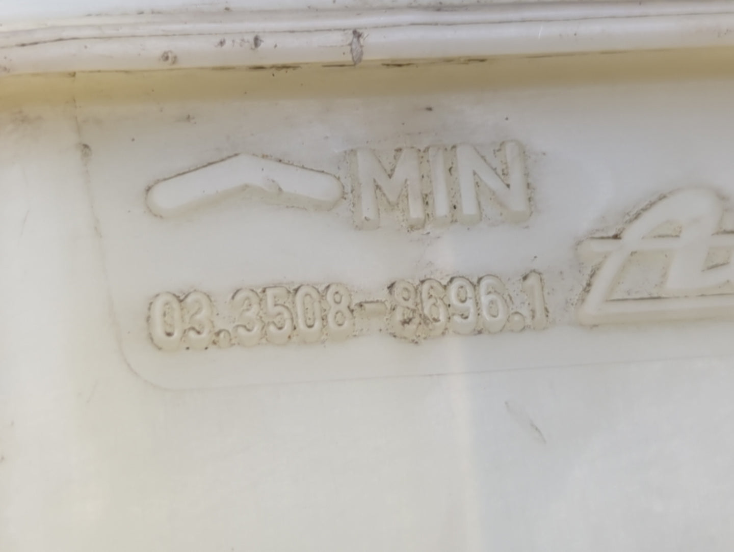 2009-2015 Jaguar Xf Brake Master Cylinder - Oemusedautoparts1.com