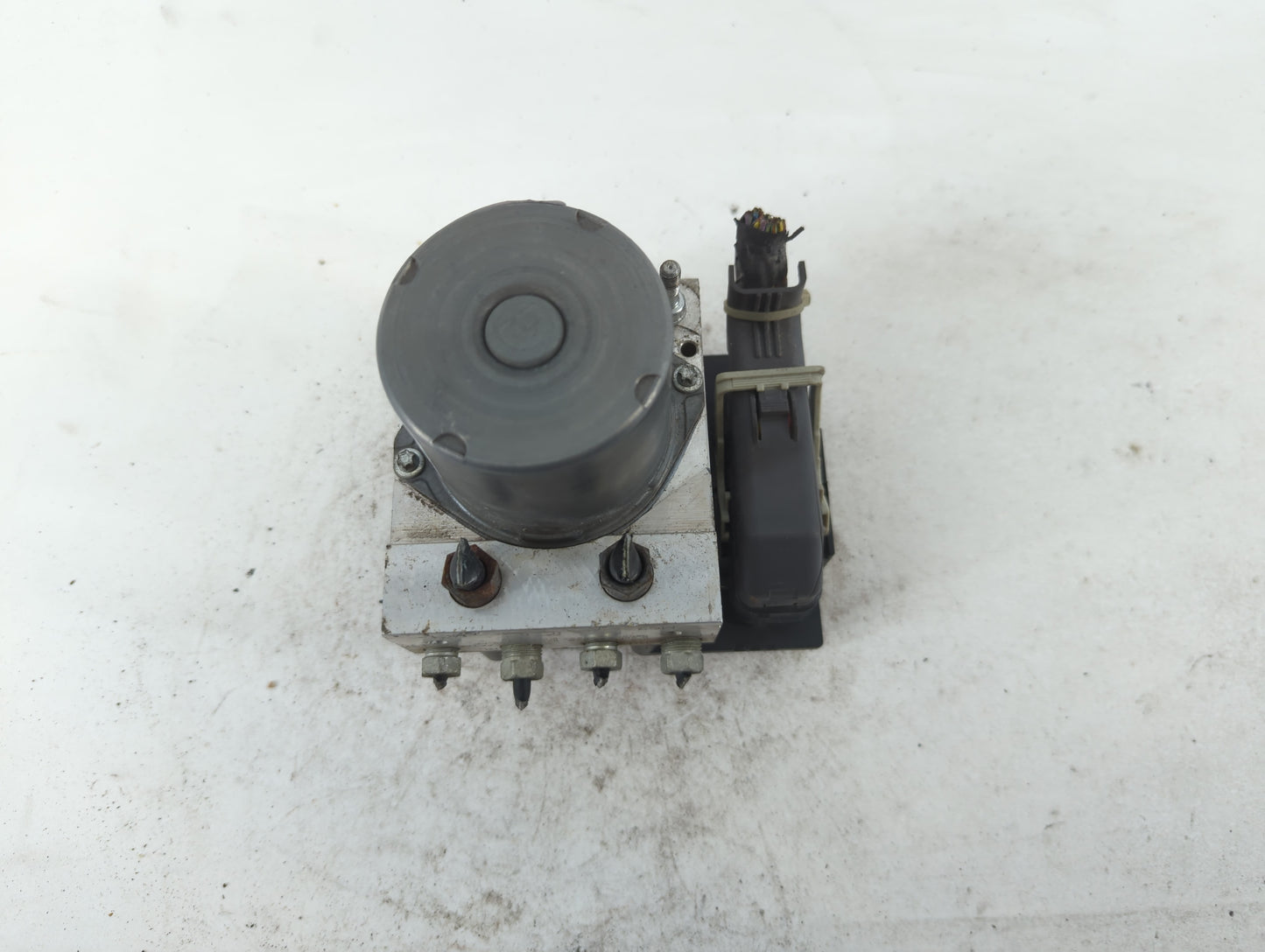2009 Jaguar Xf ABS Pump Control Module Replacement P/N:8X23-2C405-FE 0 265 236 026 Fits OEM Used Auto Parts - Oemusedautopar