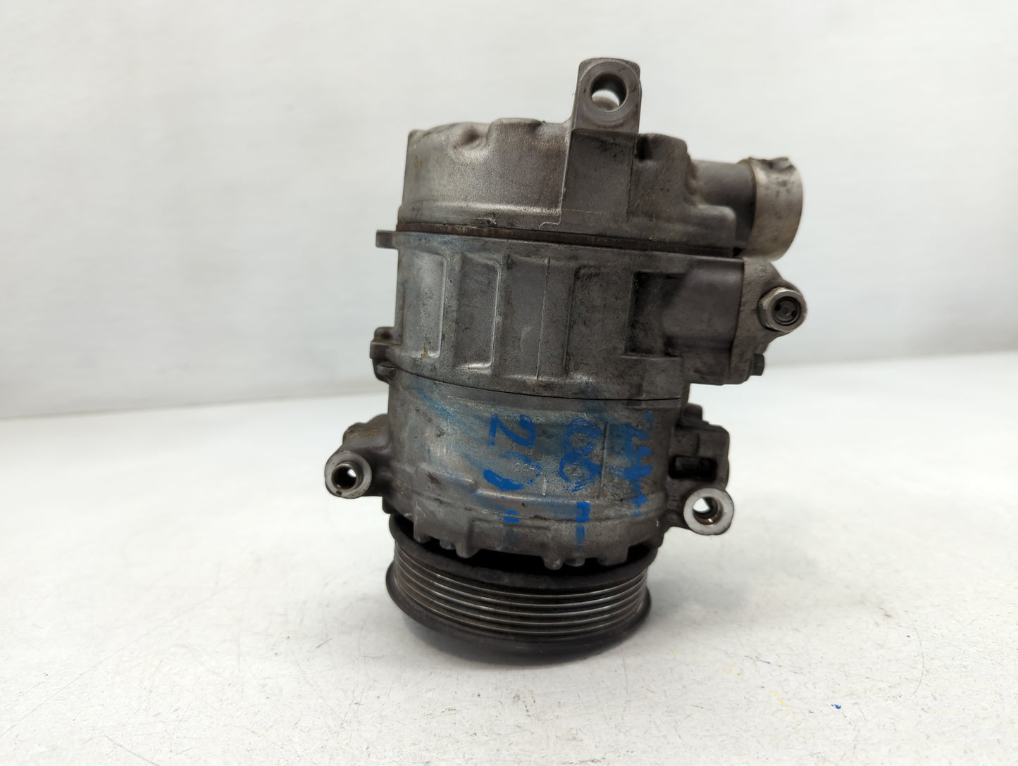 2009-2010 Jaguar Xf Air Conditioning A/c Ac Compressor Oem - Oemusedautoparts1.com