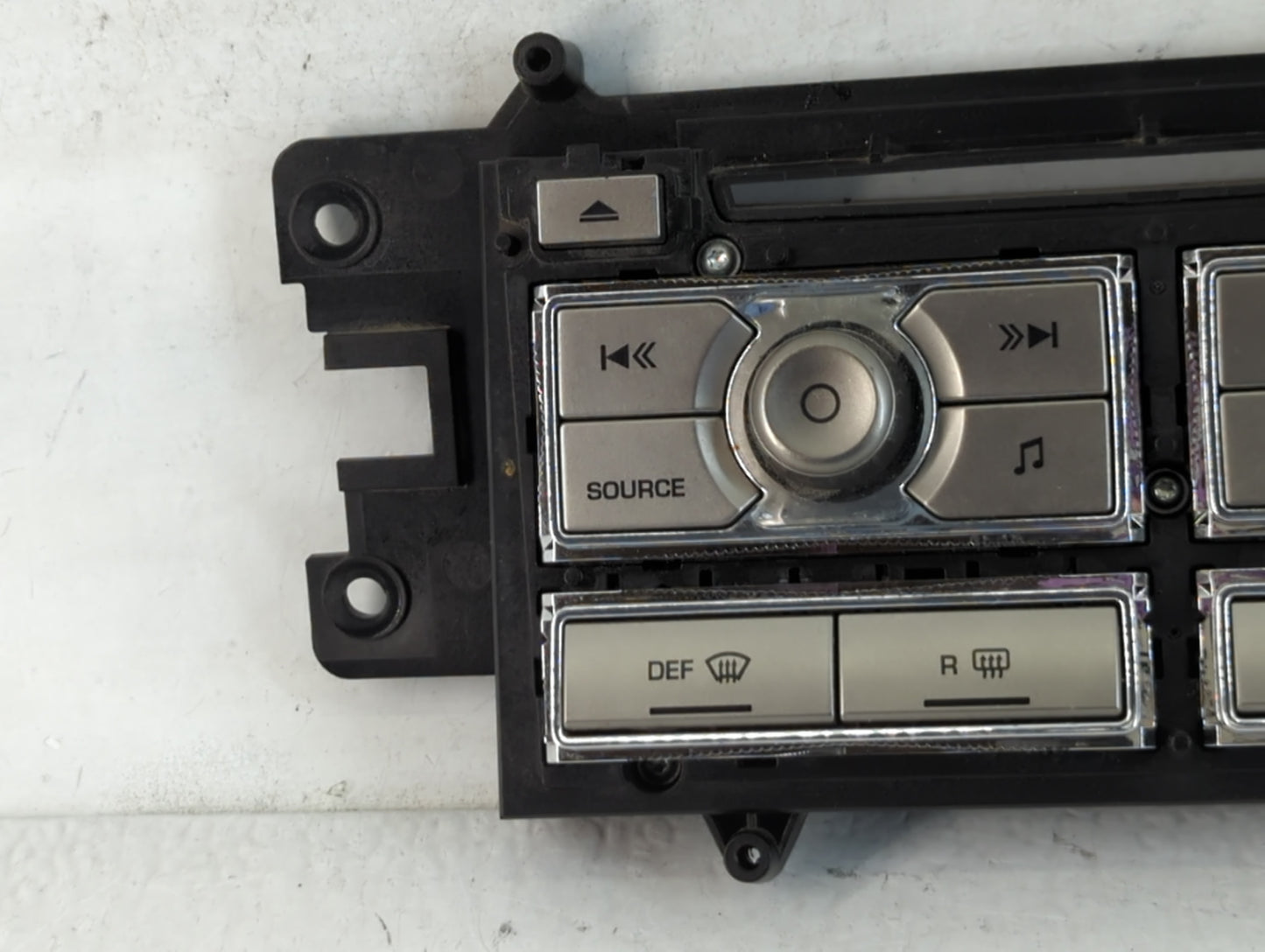 2009-2011 Jaguar Xf Radio Control Panel - Oemusedautoparts1.com