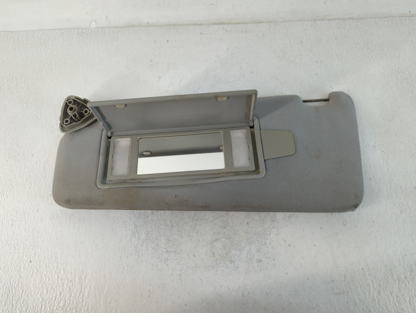 2009-2015 Jaguar Xf Sun Visor Shade Replacement Driver Left Mirror Fits Fits 2009 2010 2011 2012 2013 2014 2015 OEM Used Aut