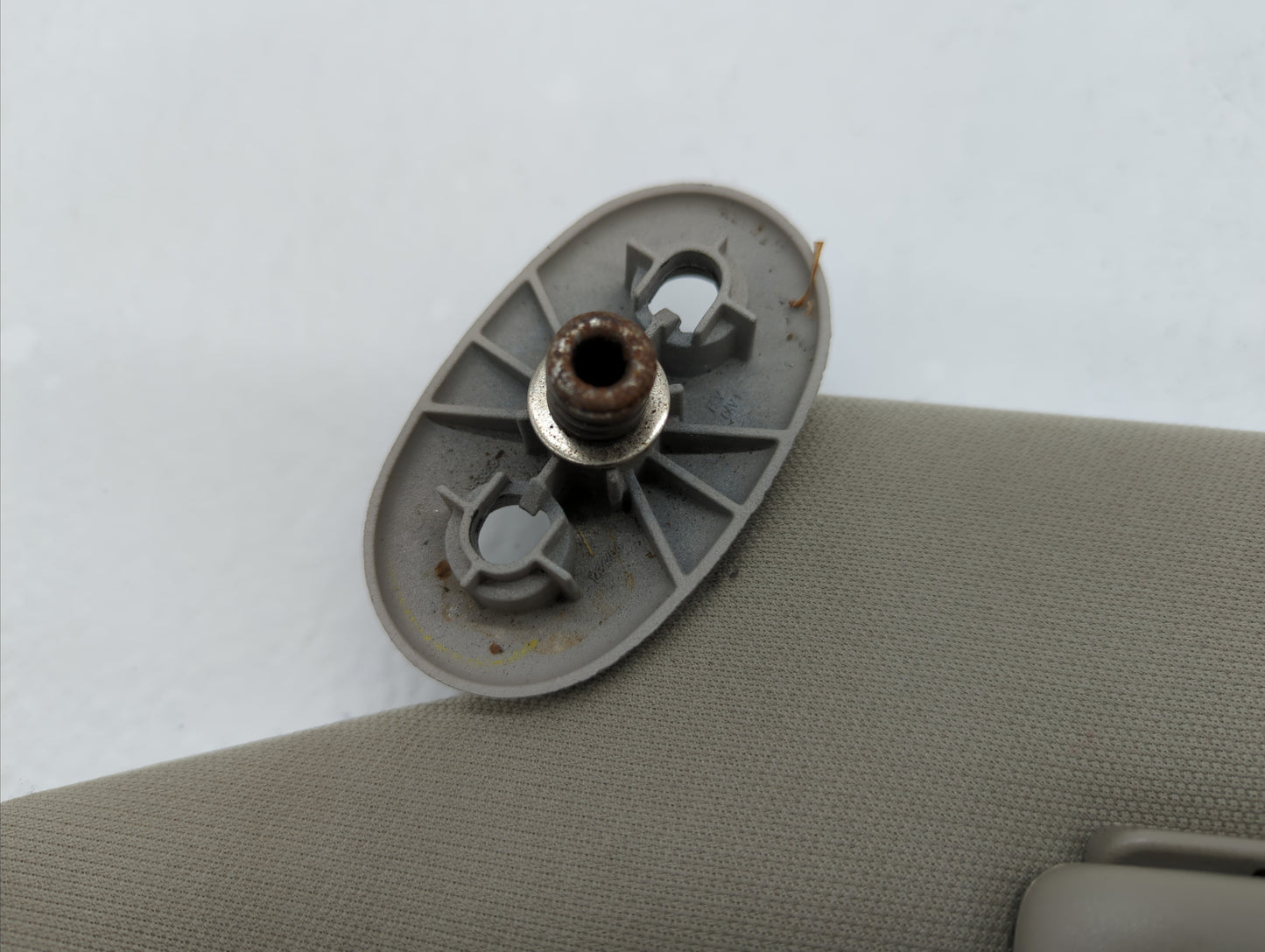 2006-2010 Jeep Commander Sun Visor Shade Replacement Driver Left Mirror Fits Fits 2006 2007 2008 2009 2010 OEM Used Auto Par