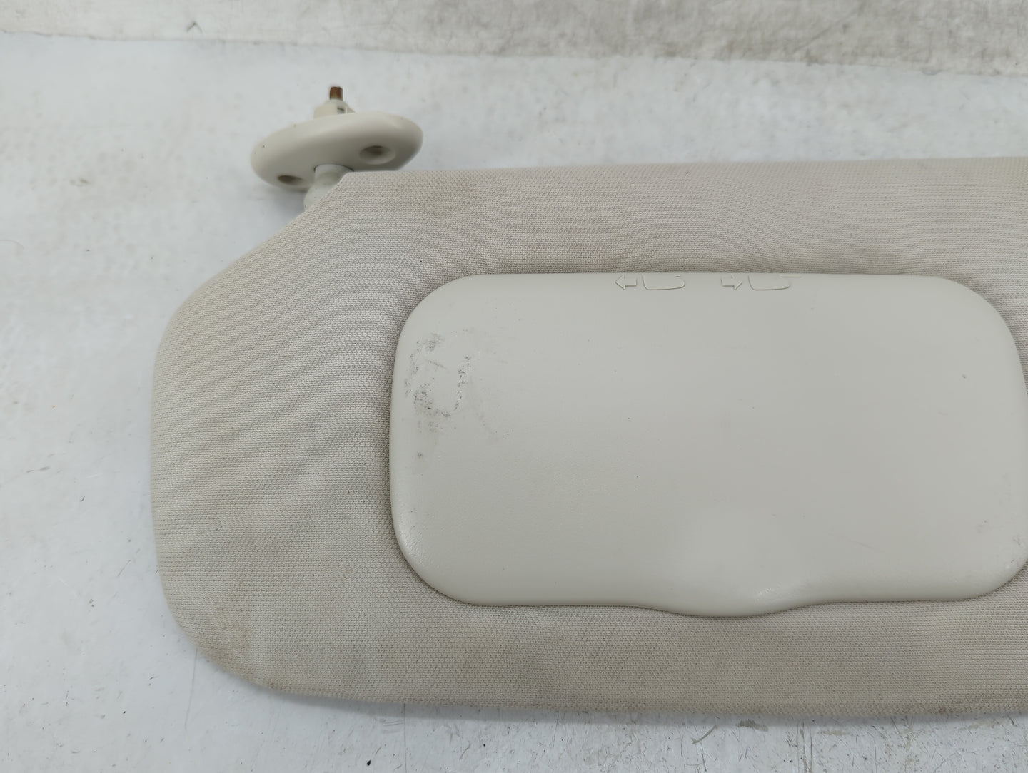 2007-2009 Jeep Compass Sun Visor Shade Replacement Driver Left Mirror Fits Fits 2007 2008 2009 OEM Used Auto Parts - Oemused