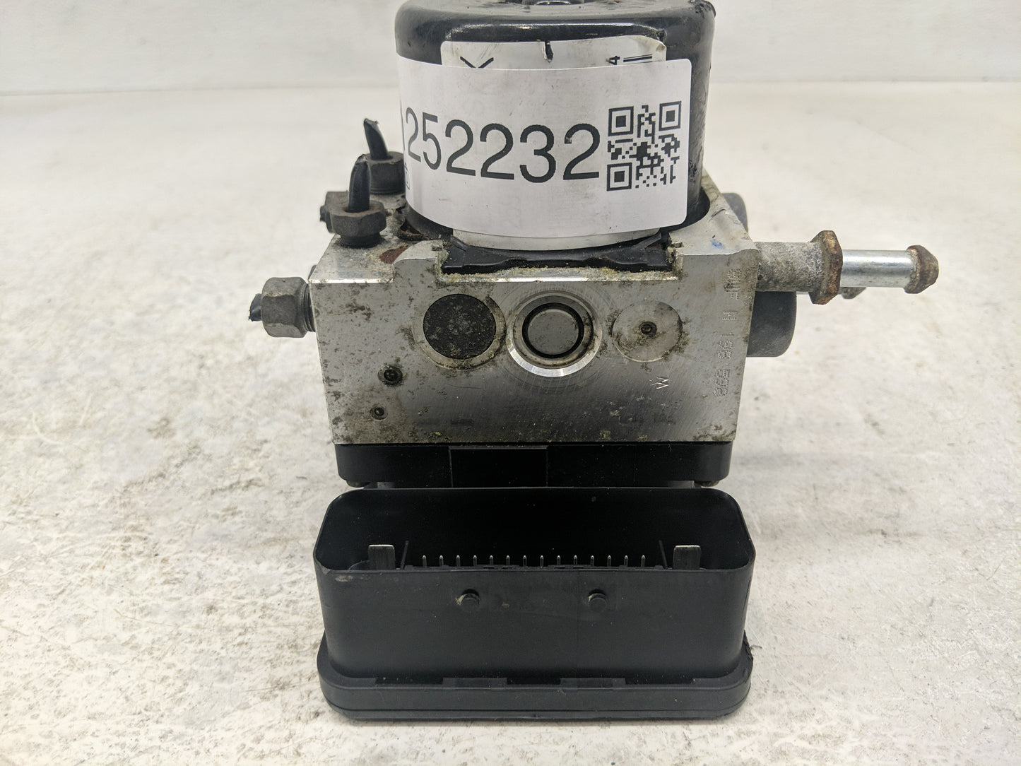 2007-2009 Jeep Compass ABS Pump Control Module Replacement Fits Fits 2007 2008 2009 OEM Used Auto Parts - Oemusedautoparts1.