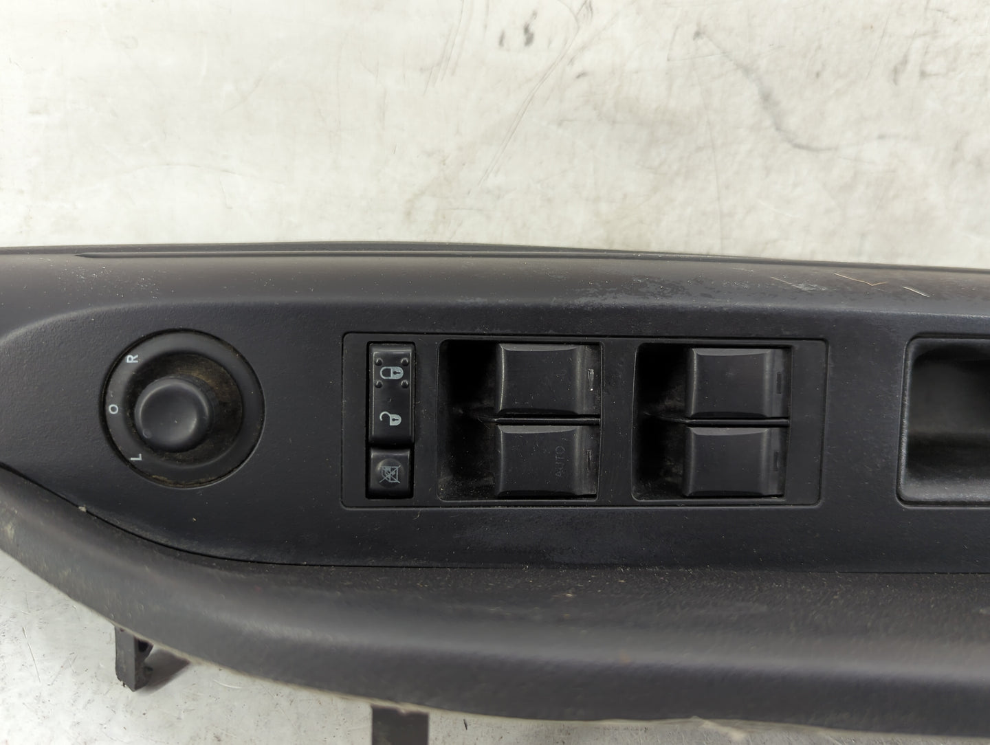 2007-2010 Jeep Compass Master Power Window Switch Replacement Driver Side Left Fits Fits 2007 2008 2009 2010 OEM Used Auto P