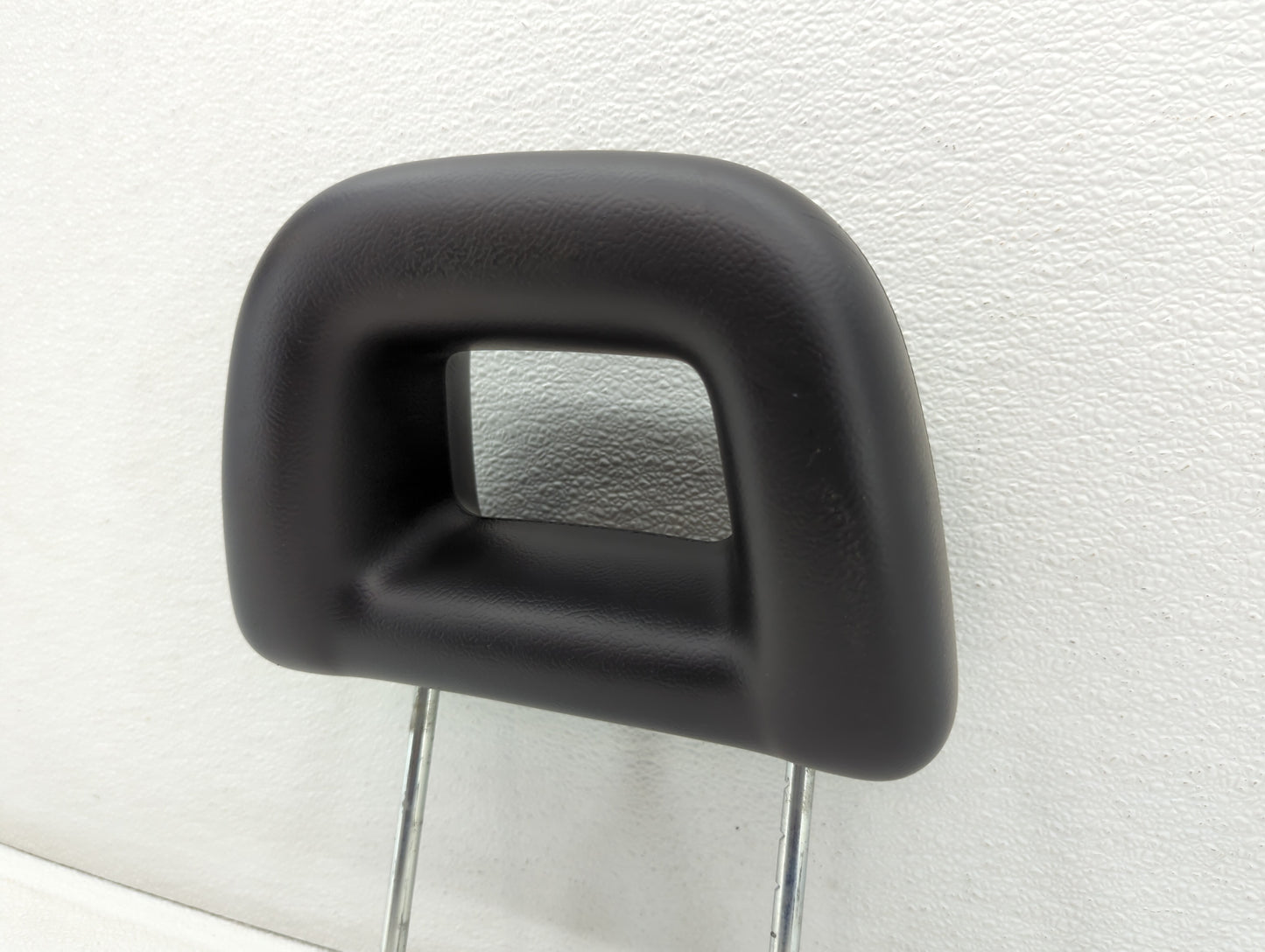 2009-2014 Jeep Compass Headrest Head Rest Rear Seat Fits Fits 2009 2010 2011 2012 2013 2014 OEM Used Auto Parts - Oemusedaut