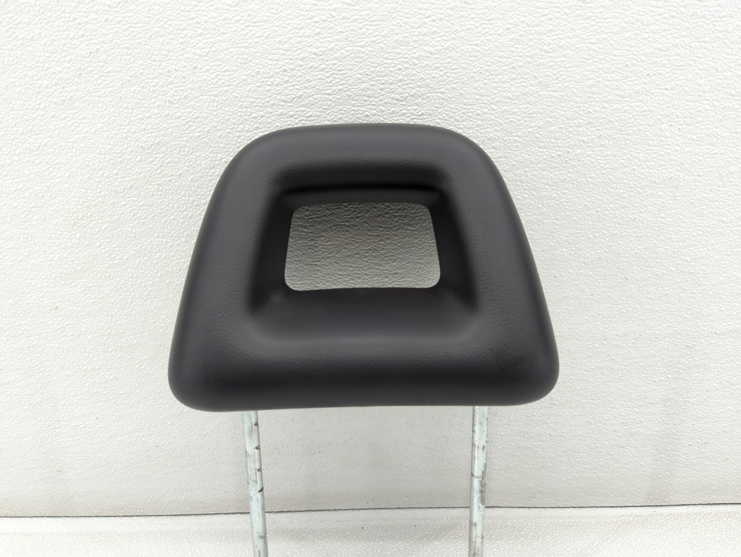2009-2014 Jeep Compass Headrest Head Rest Rear Seat Fits Fits 2009 2010 2011 2012 2013 2014 OEM Used Auto Parts - Oemusedaut